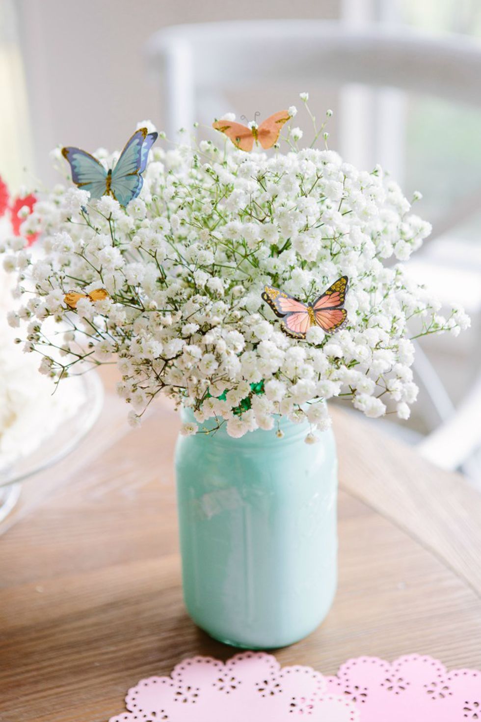 10 Amazing DIY Floral Decor Ideas To Refresh Your Home