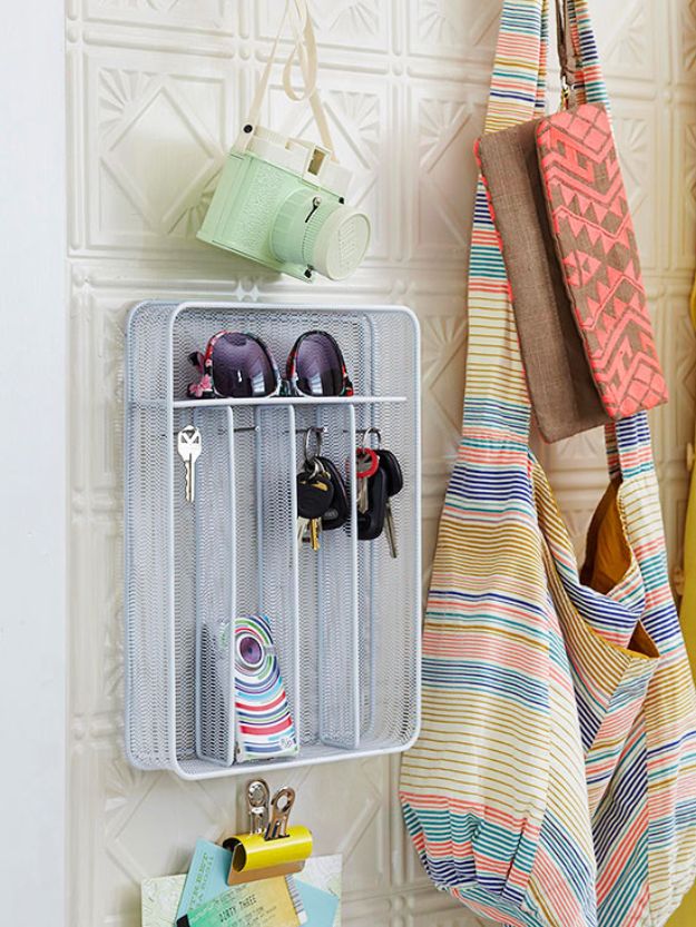 15 Amazing Dollar Store Crafts That Will Help You Organize Your Home On A Budget