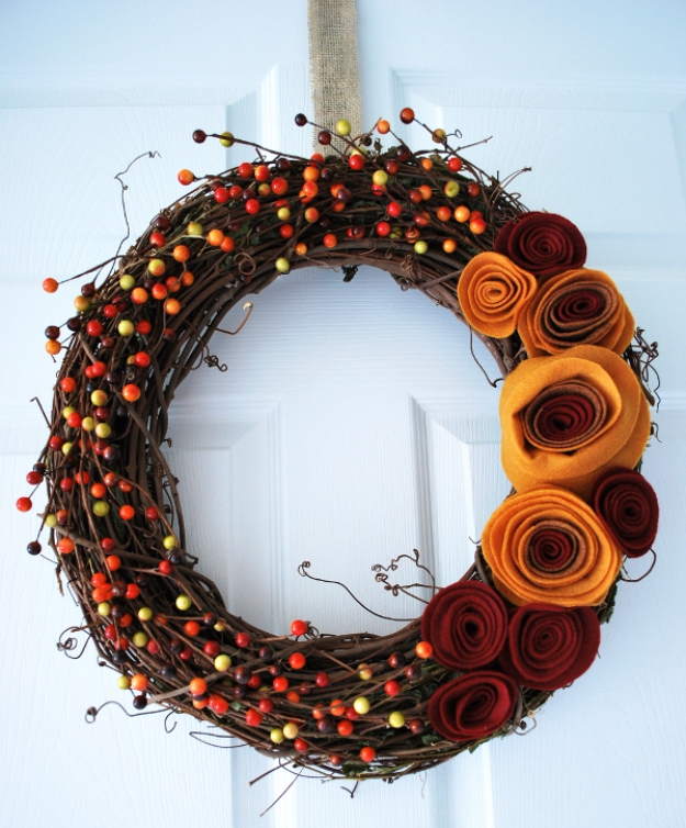 17 Amazing DIY Fall Wreath Ideas You Would Love To Craft