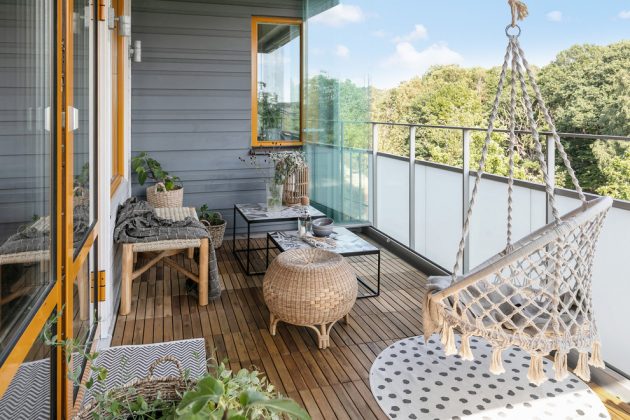20 Enchanting Scandinavian Deck Designs That Will Open Up Your Outdoor ...