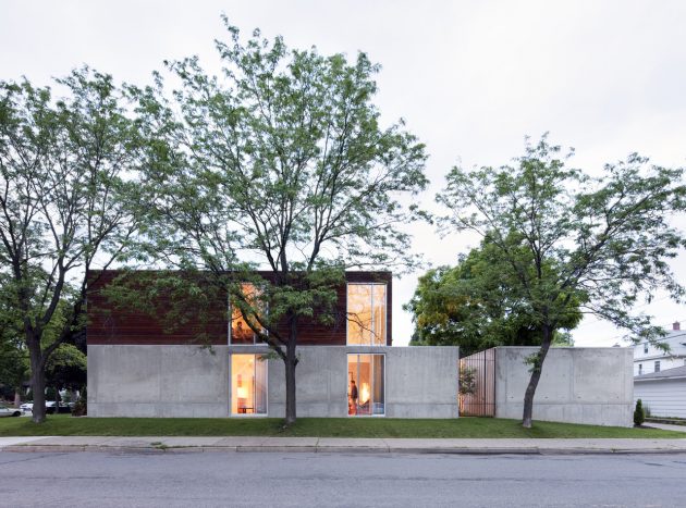 B+W House by Julie Snow Architects in Minneapolis, Minnesota