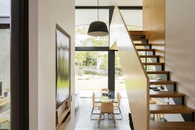 Binary House by Christopher Polly Architect in Sydney, Australia
