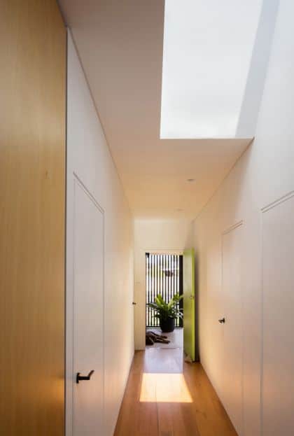 Binary House by Christopher Polly Architect in Sydney, Australia