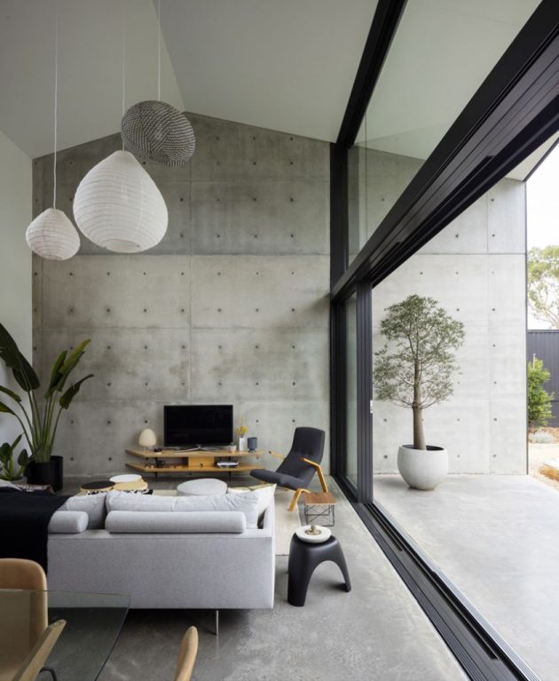 Binary House by Christopher Polly Architect in Sydney, Australia