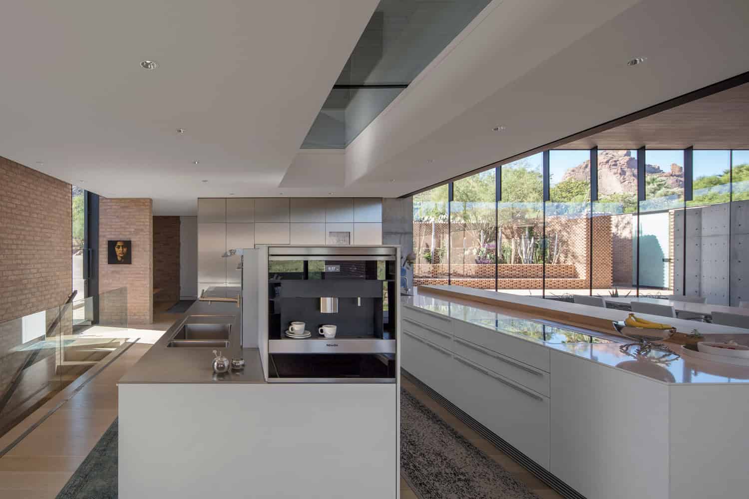 Ghost Wash House by Architecture-Infrastructure-Research in Paradise Valley, Arizona
