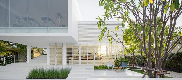 Sky Clubhouse by Design in Motion in Bangkok, Thailand