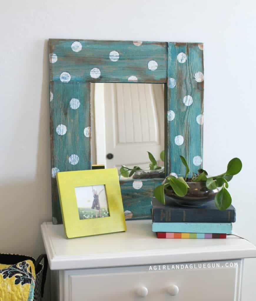 16 Really Cool DIY Mirrors That You Can Do For Free 16 Really Cool DIY Mirrors That You Can Do For Free
