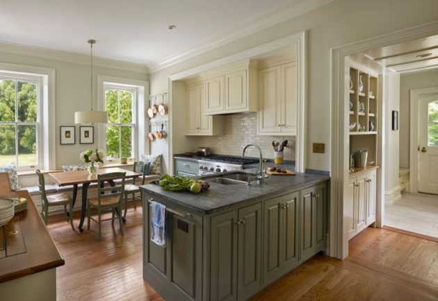 15 Fascinating Two-Toned Kitchen Ideas That Are Worth Seeing