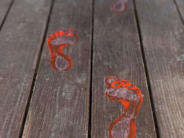 15 Creepy DIY Halloween Decorations To Decorate Your Yard