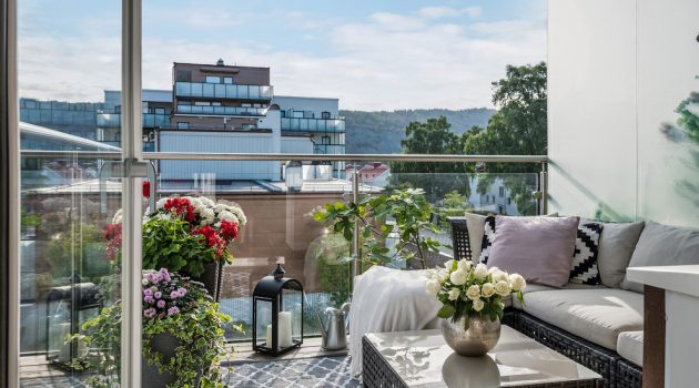 15 Charming Scandinavian Balcony Designs That Will Give You A Breath Of Fresh Air