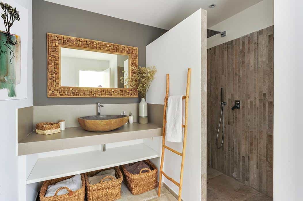 15 Stunning Eclectic Bathroom Designs That Will Inspire You