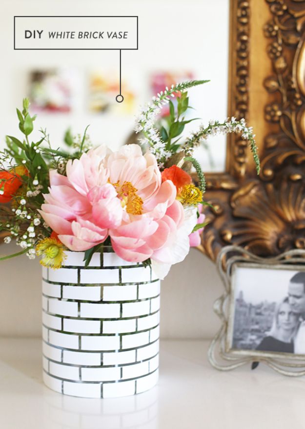 15 Super Easy DIY Home Decor Projects That Are Perfect For Beginners