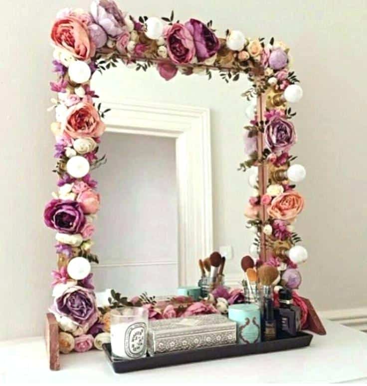 16 Really Cool DIY Mirrors That You Can Do For Free 16 Really Cool DIY Mirrors That You Can Do For Free