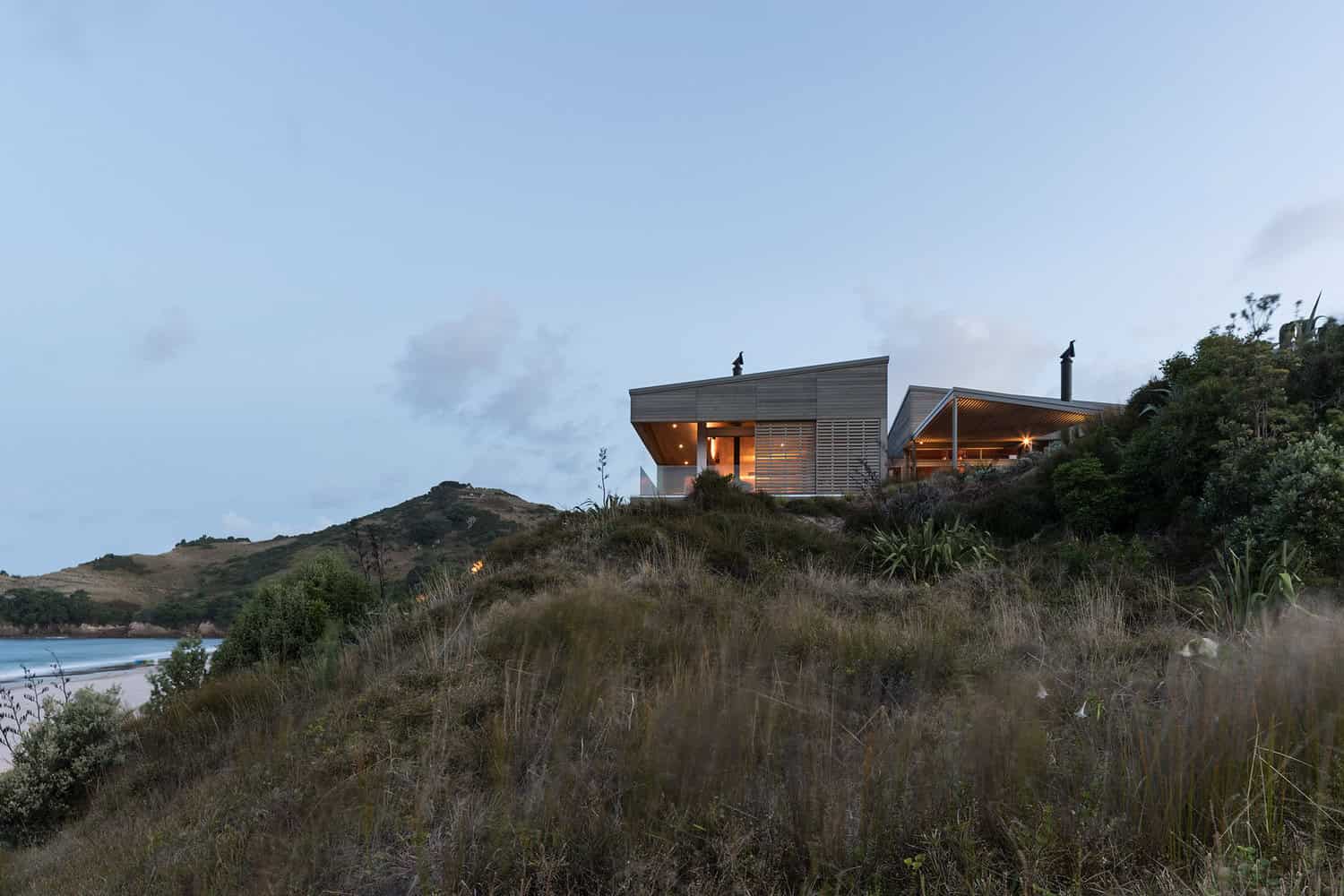 Hahei House by Studio2 Architects in New Zealand