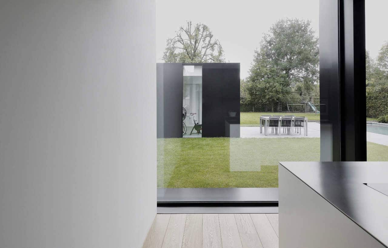 House DS by GRAUX & BAEYENS Architecten in Destelbergen, Belgium