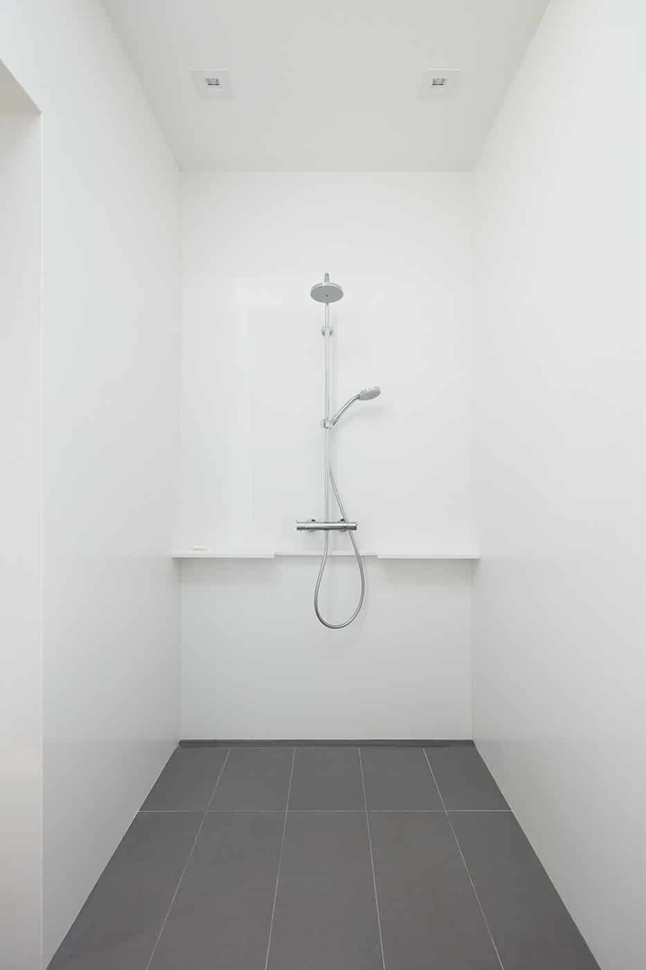 Los Altos New Residence by Klopf Architecture: A Contemporary Take on Mid-Century Modern Living in Silicon Valley Los Altos New Residence by Klopf Architecture: A Contemporary Take on Mid-Century Modern Living in Silicon Valley