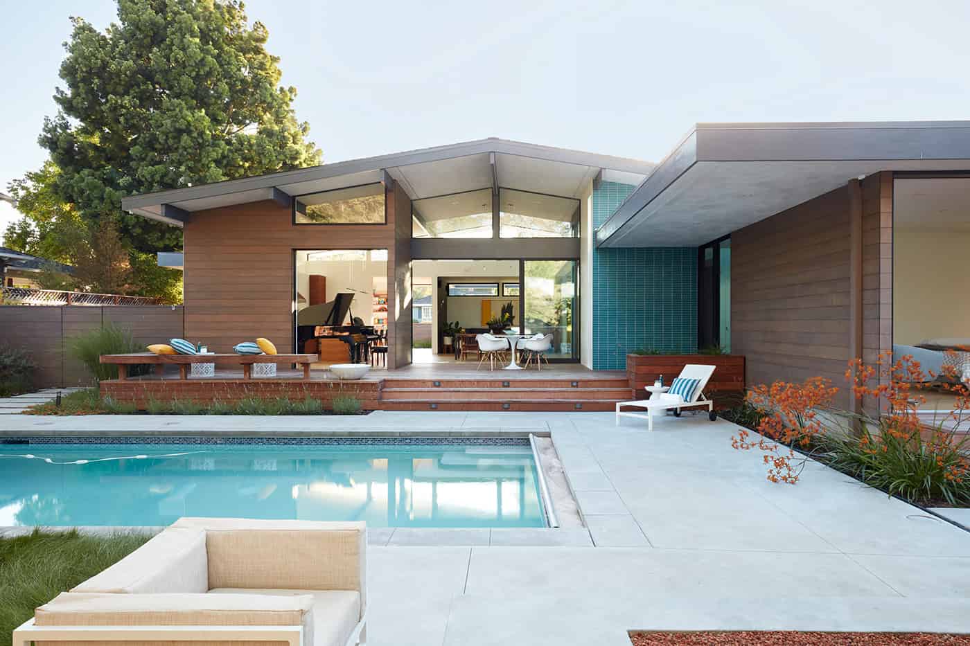 Los Altos New Residence by Klopf Architecture: A Contemporary Take on Mid-Century Modern Living in Silicon Valley Los Altos New Residence by Klopf Architecture: A Contemporary Take on Mid-Century Modern Living in Silicon Valley