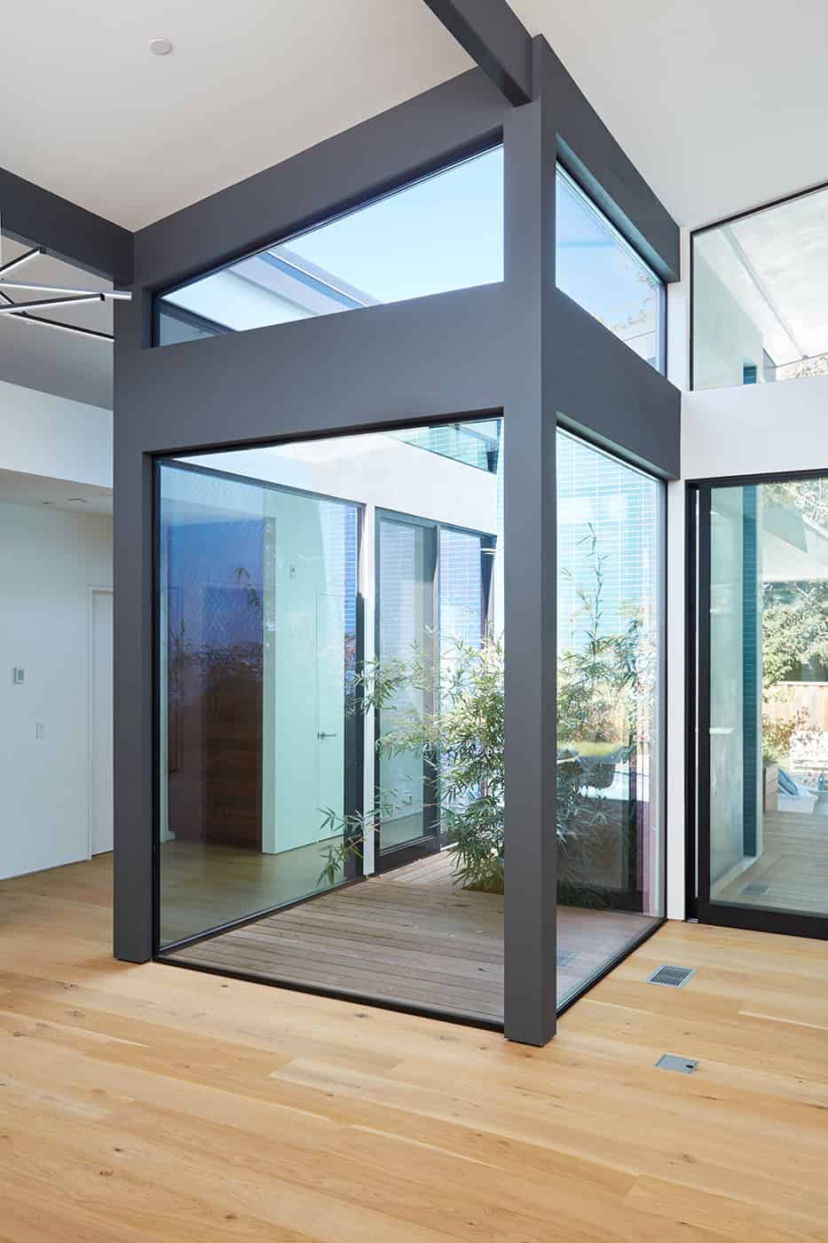 Los Altos New Residence by Klopf Architecture: A Contemporary Take on Mid-Century Modern Living in Silicon Valley Los Altos New Residence by Klopf Architecture: A Contemporary Take on Mid-Century Modern Living in Silicon Valley