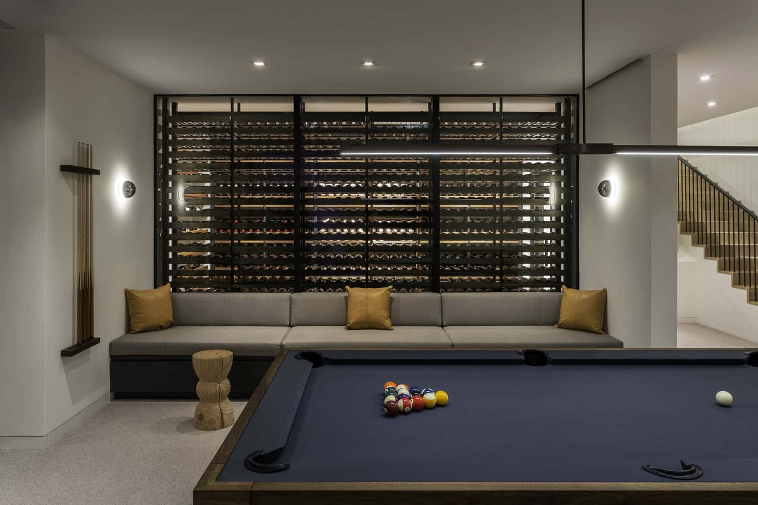 Old Sag Harbor Road by Blaze Makoid Architecture in Southampton, New York