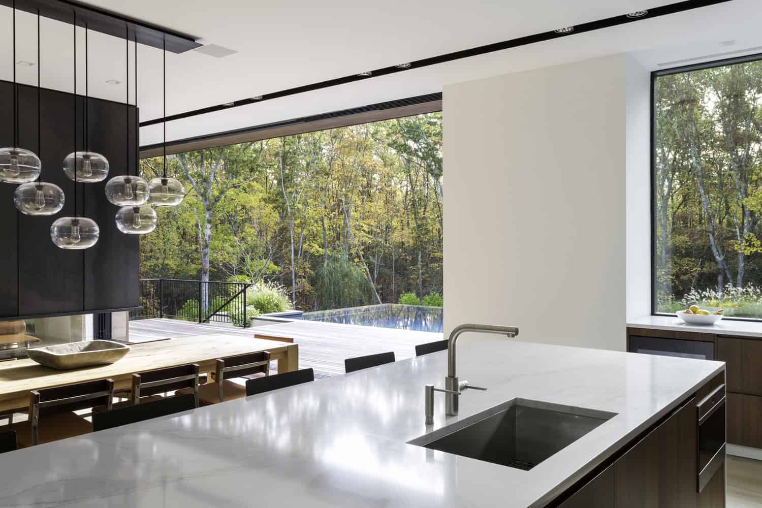 Old Sag Harbor Road by Blaze Makoid Architecture in Southampton, New York Old Sag Harbor Road by Blaze Makoid Architecture in Southampton, New York