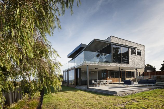 Rhyll House by Jarchitecture in Rhyll, Australia