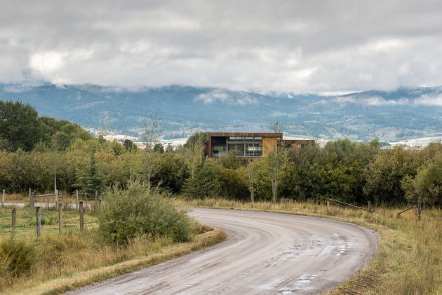 Teton Residence by RO | ROCKETT DESIGN in Driggs, Idaho