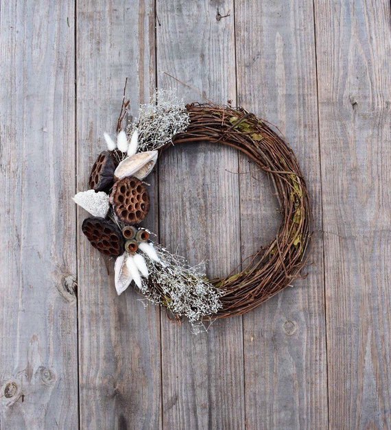 16 Fancy Handmade Winter Wreath Desgins To Welcome The Season