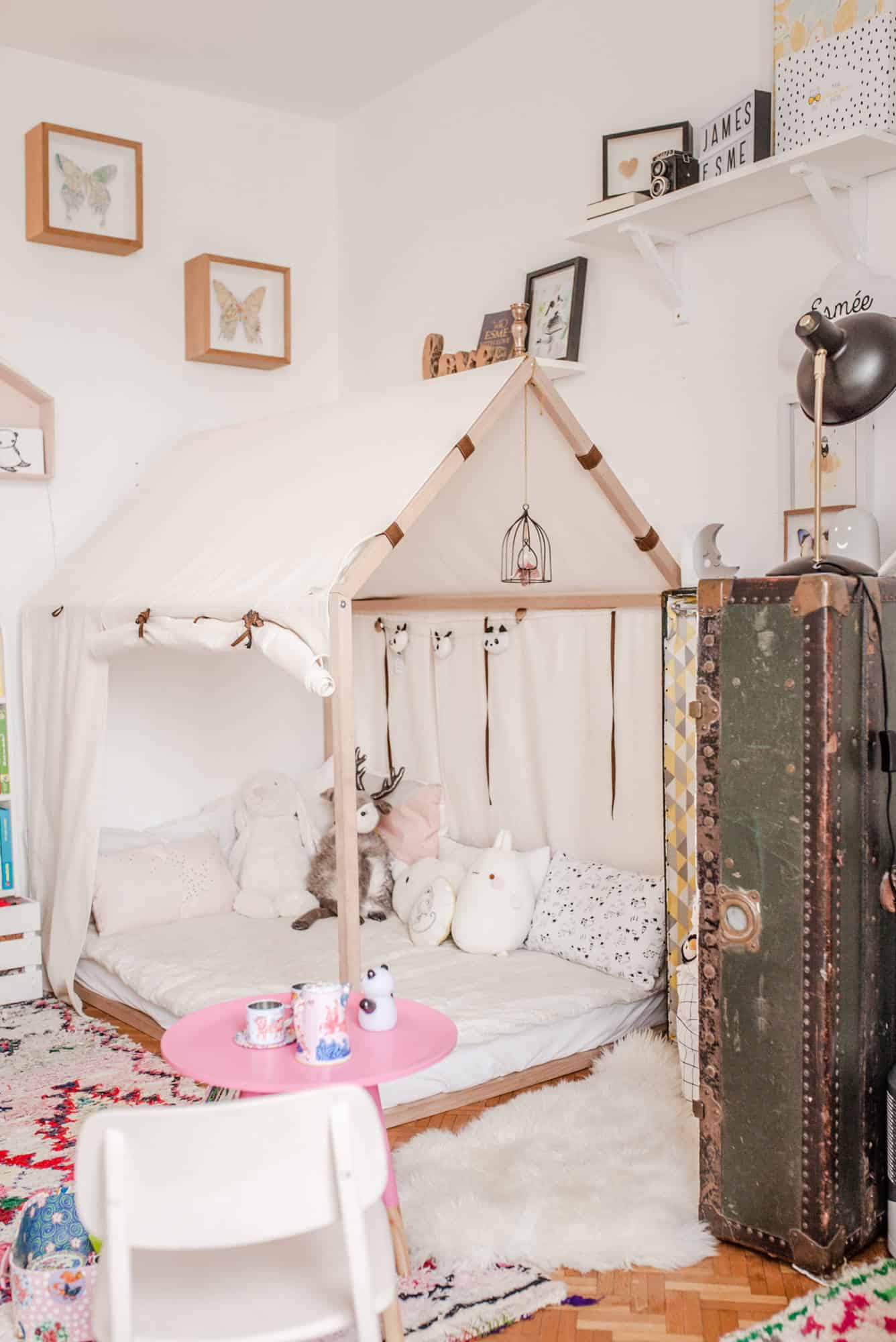 17-Delightful-Eclectic-Kids-Room-Designs-With-A-Cozy-Look-15.jpg
