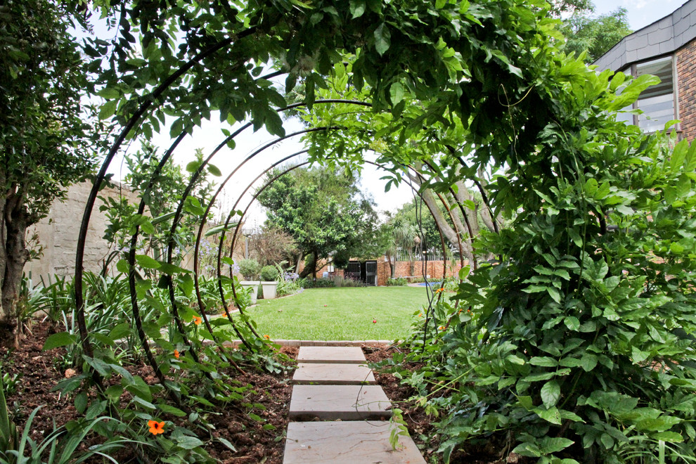 18 Refreshing Eclectic Landscape Designs Every Garden Needs