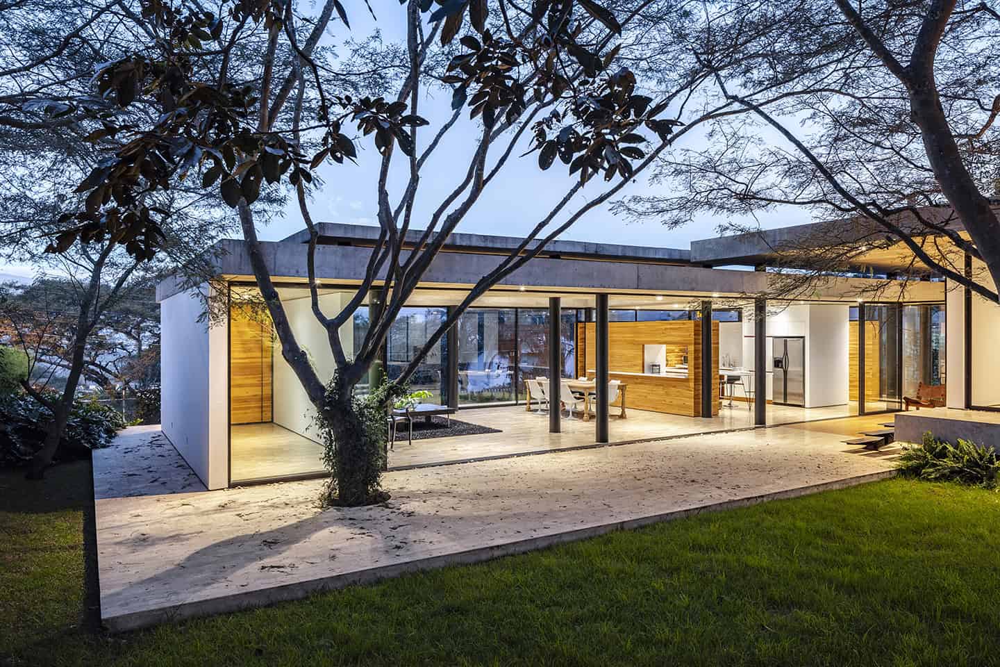 Casa Tacuri by Gabriel Rivera Arquitectos in Quito, Ecuador