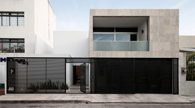 Cereza House by Warm Architects in Cancun, Mexico