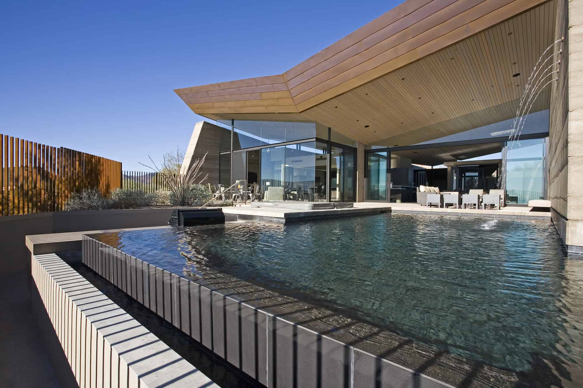 Desert Wing Residence by Kendle Design in Scottsdale, Arizona