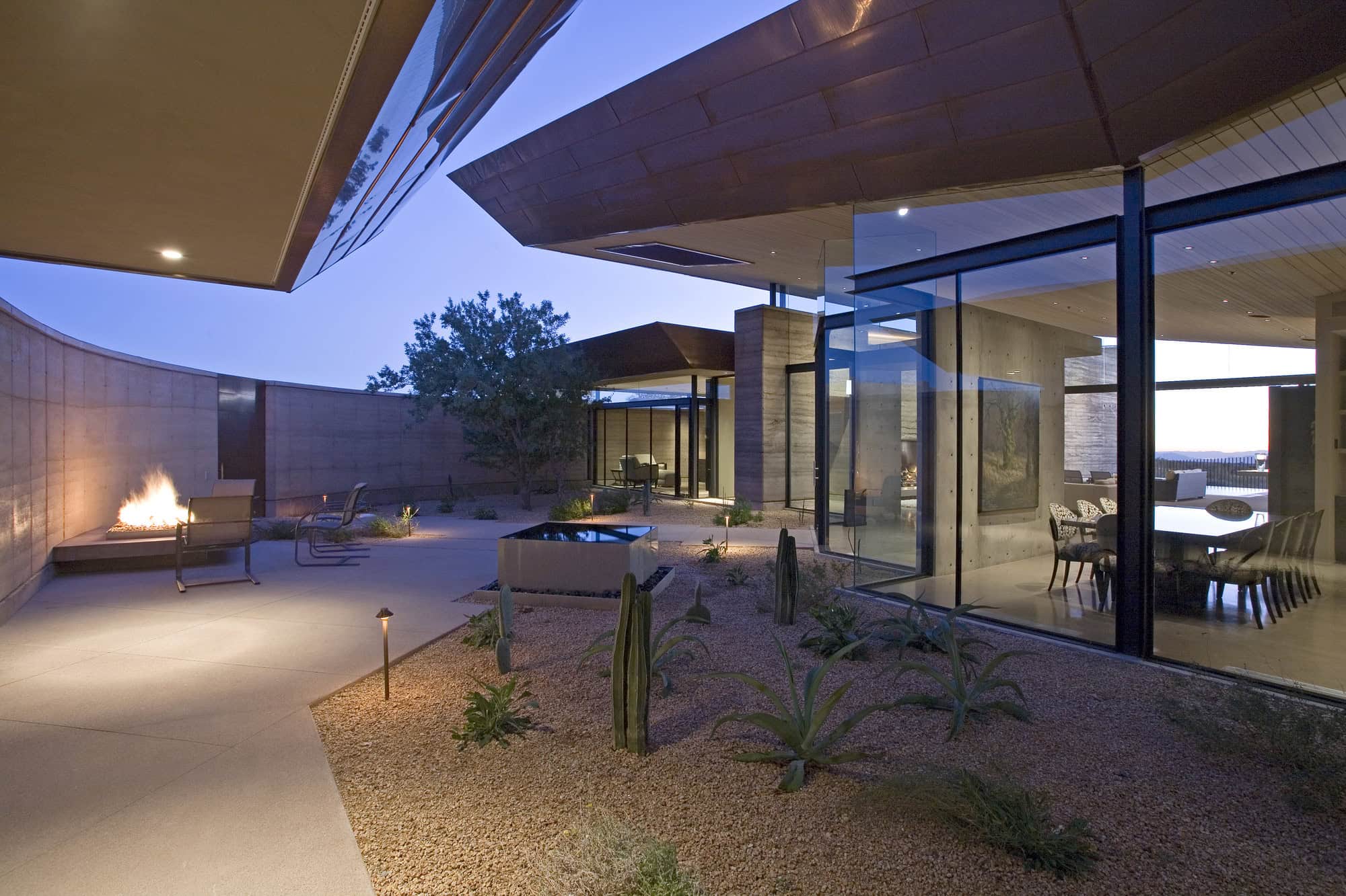 Desert Wing Residence by Kendle Design in Scottsdale, Arizona