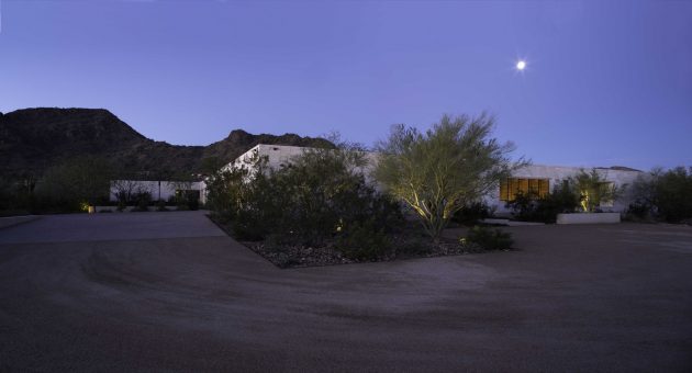 Stone Court Villa by Marwan Al Sayed Inc. in Paradise Valley, Arizona