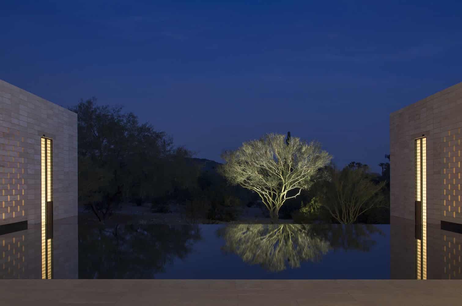Stone Court Villa by Marwan Al Sayed Inc. in Paradise Valley, Arizona Stone Court Villa by Marwan Al Sayed Inc. in Paradise Valley, Arizona
