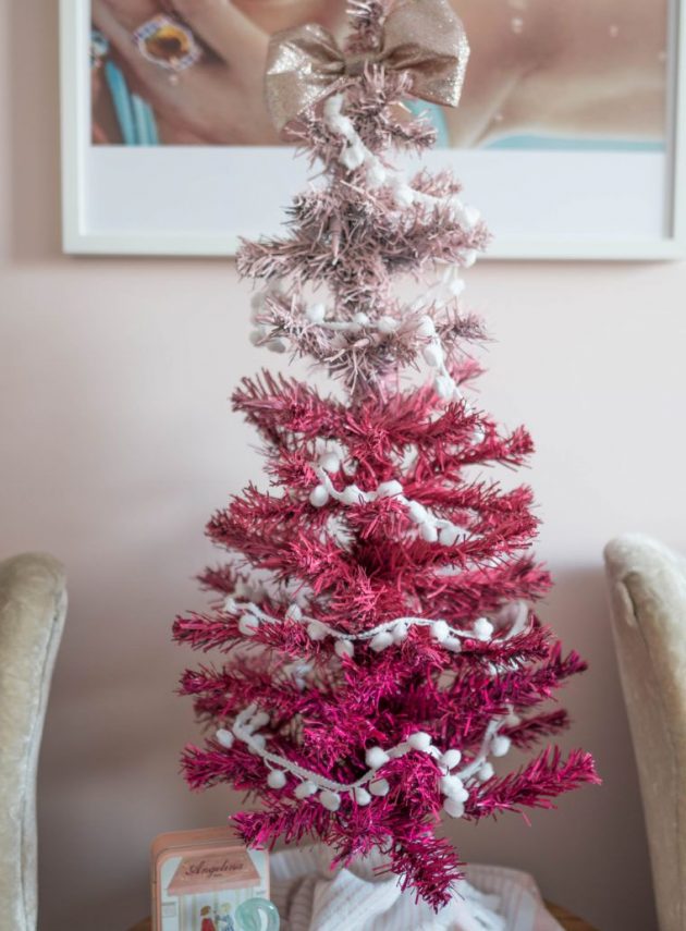 10 Last Minute Ombre Christmas Trees For Your Inspiration