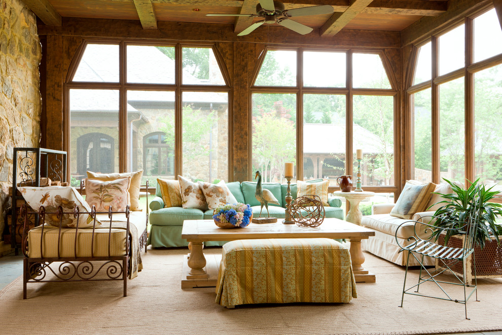 18 Awesome Shabby-Chic Living Room Interiors You're Gonna Love