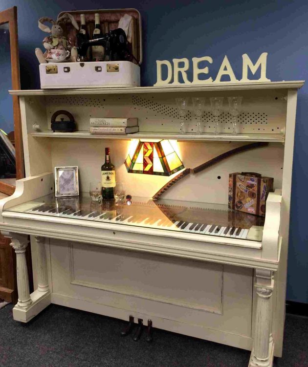 Piano In The Interior- 15 Creative Ideas How To Decorate It