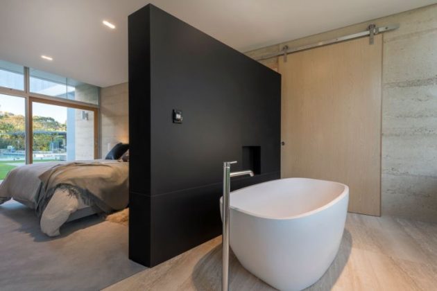 Bartram Residence by Mountford Architects in Perth, Australia