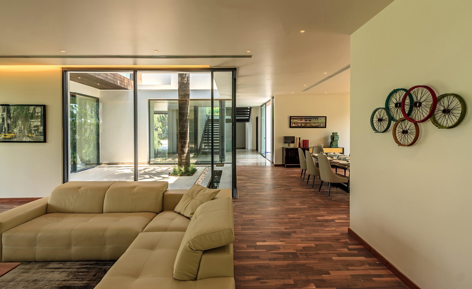 Caryota House by Dada & Partners: A Minimalist Retreat Rooted Around a Palm Courtyard Caryota House by Dada & Partners: A Minimalist Retreat Rooted Around a Palm Courtyard