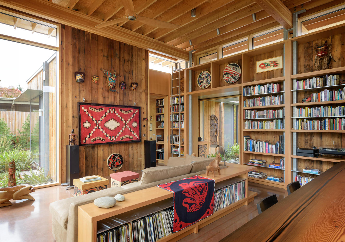 City Cabin by Olson Kundig: A Sustainable Urban Retreat in Seattle City Cabin by Olson Kundig: A Sustainable Urban Retreat in Seattle