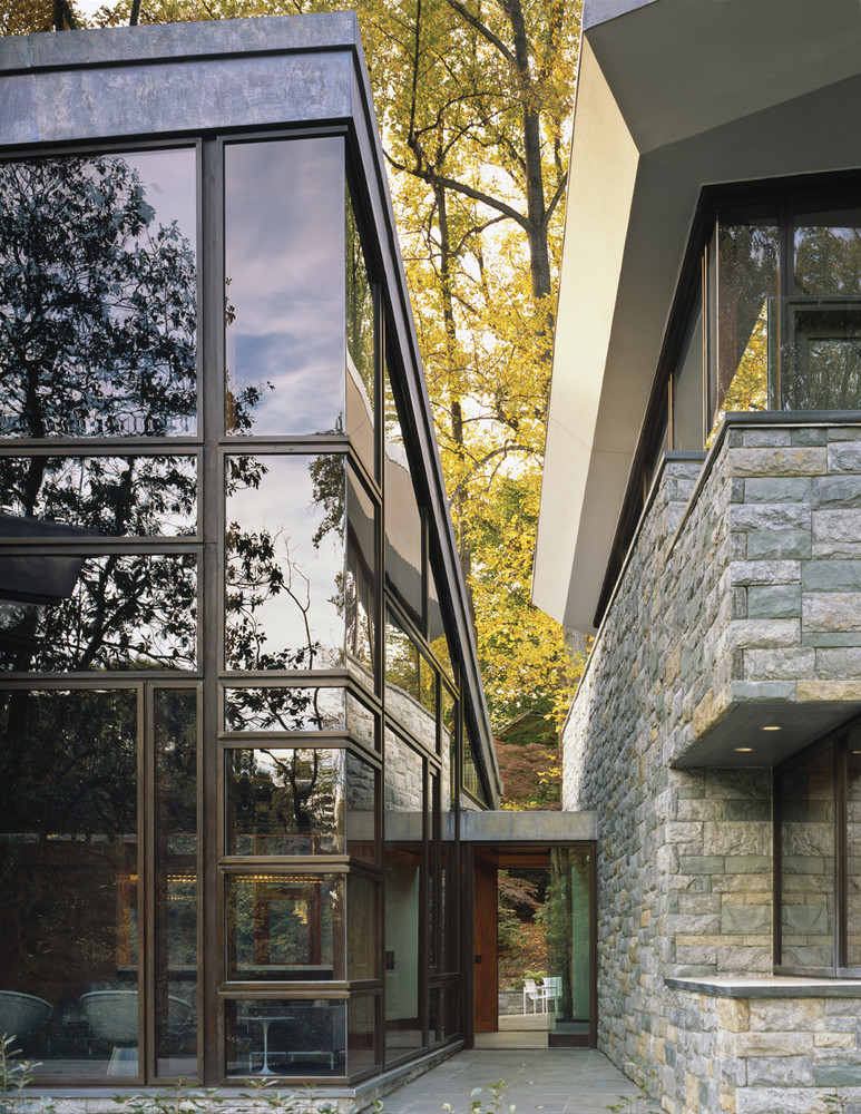 Glenbrook Residence by David Jameson Architect in Bethesda, Maryland