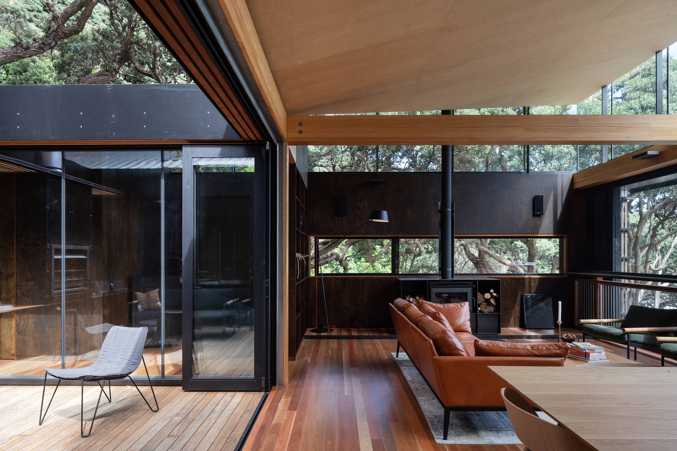 Kawakawa House by Herbst Architects in Piha, New Zealand Kawakawa House by Herbst Architects in Piha, New Zealand