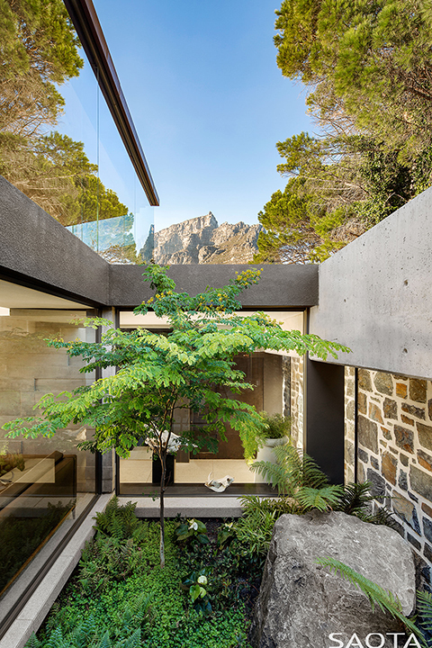 Kloof 119A by SAOTA in Cape Town, South Africa