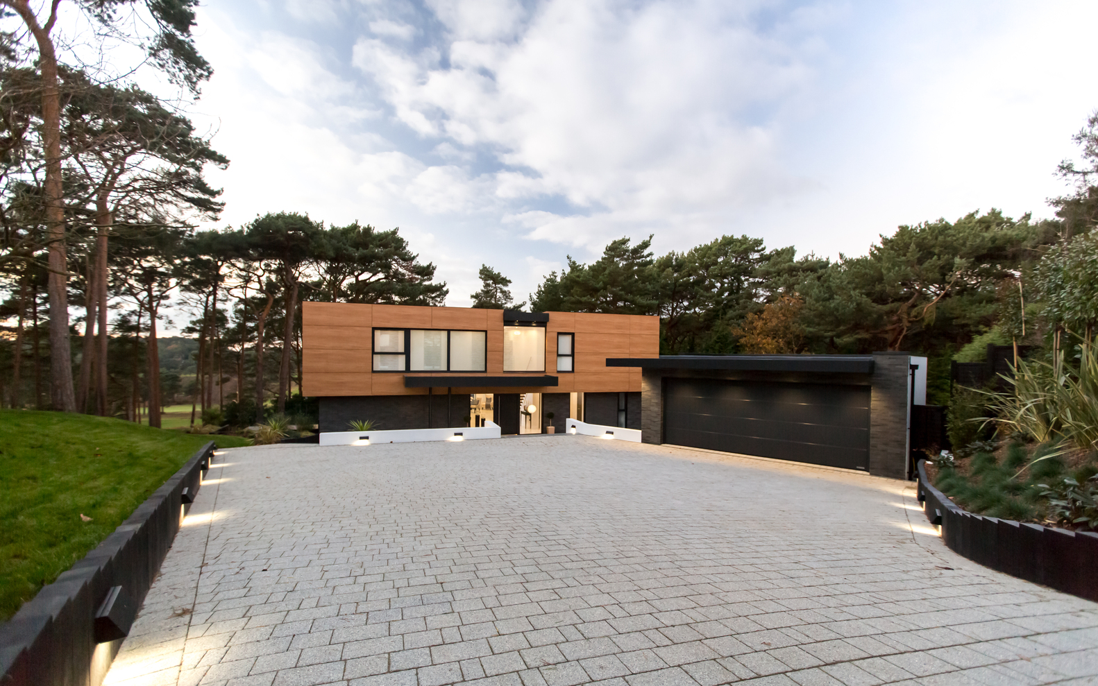 La Serena by David James Architects & Partners in Canford Cliffs, Dorset