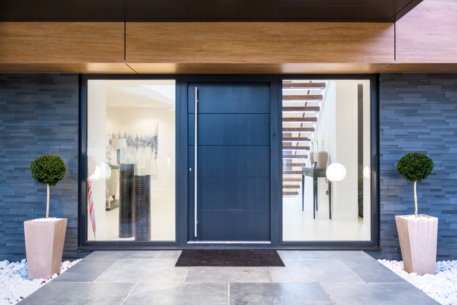 La Serena by David James Architects & Partners in Canford Cliffs, Dorset