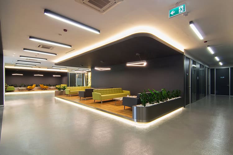 Spatial Reflection of the Corporate Identity: Sutas Headquarters Office Spatial Reflection of the Corporate Identity: Sutas Headquarters Office