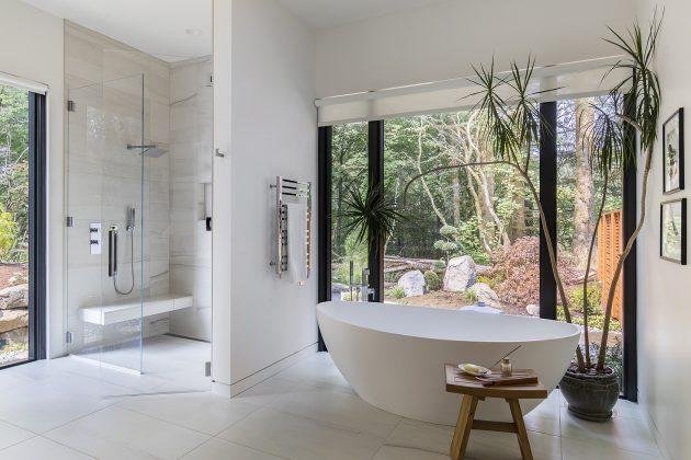 Wildwood Residence by Giulietti Schouten Architects in Portland, Oregon