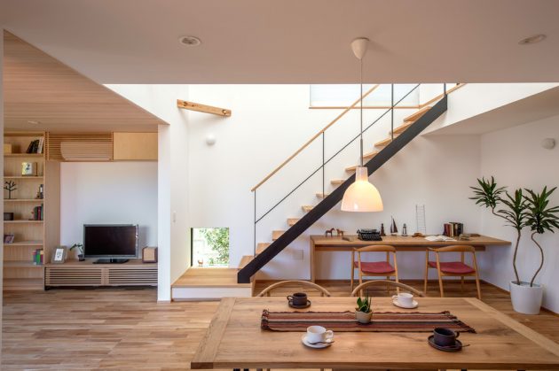 18 Astonishing Staircase Designs With A Focus On Elegance And Functionality