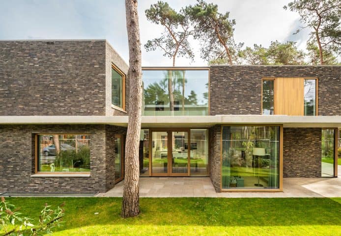 15 Extravagant Dream Houses That Are Worth Seeing 15 Extravagant Dream Houses That Are Worth Seeing